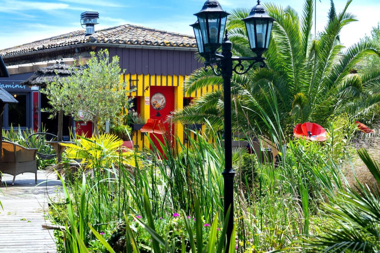 Bed and Breakfast Le Bassin Du Tertre Fronsac  Екстер'єр фото