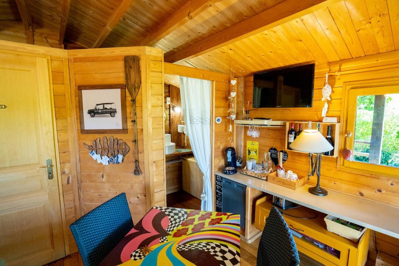 Bed and Breakfast Le Bassin Du Tertre Fronsac  Екстер'єр фото